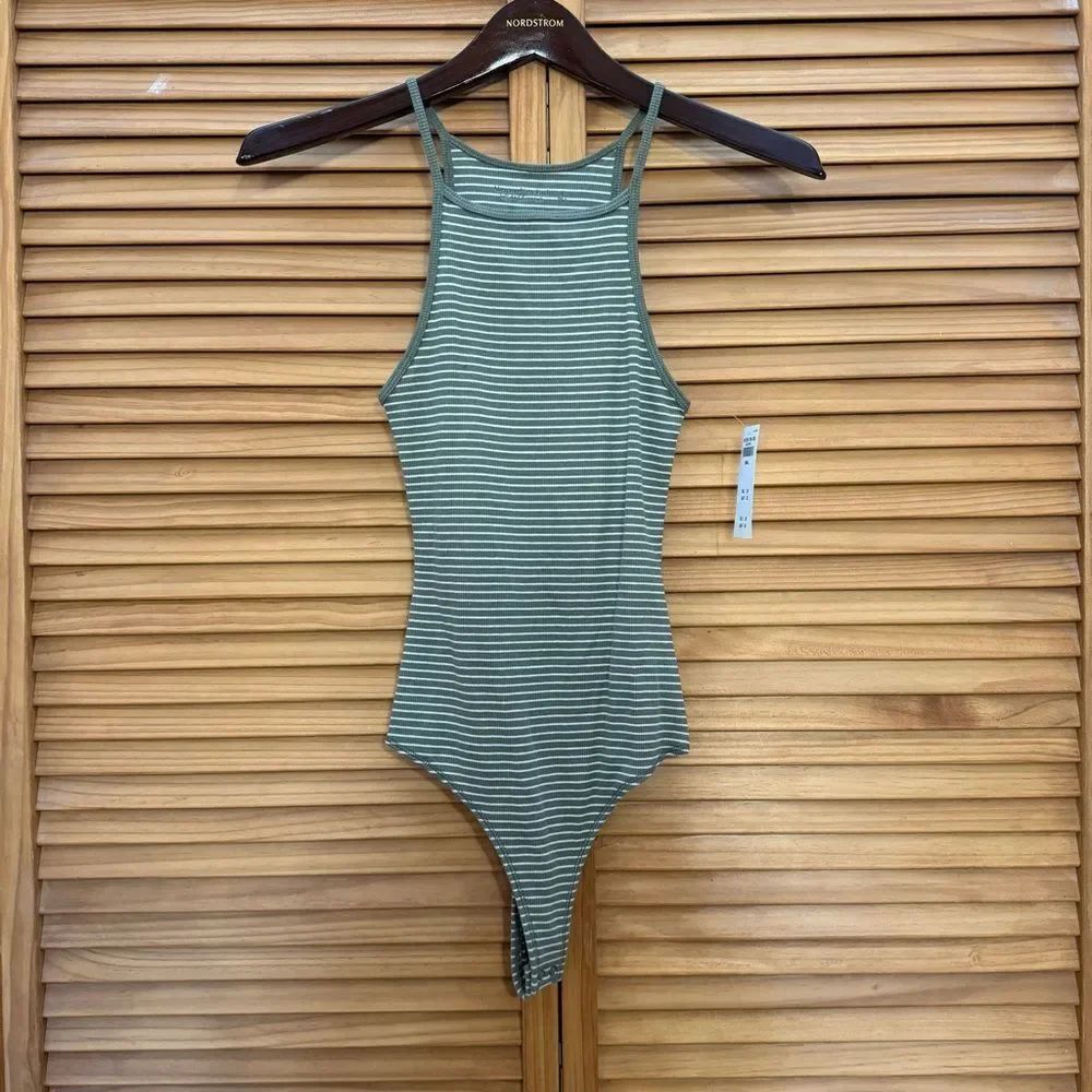 NWT Abercrombie & Fitch Ribbed bodysuit size small